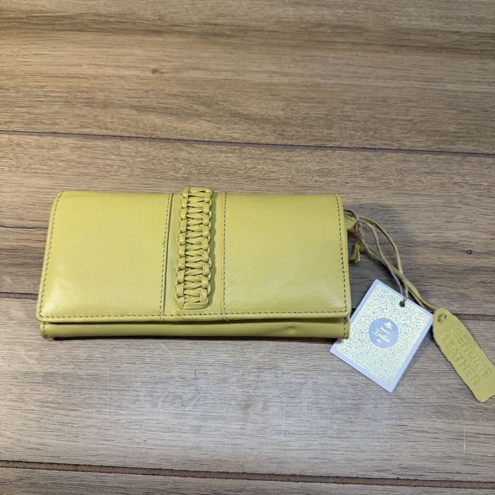 Leather Wallet Chartreuse‎ Yellow Green Made In India NWT